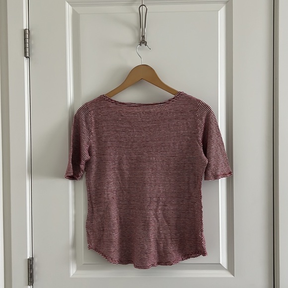 Loft Casual T-Shirt - Red / Striped (M) - Picture 3 of 4